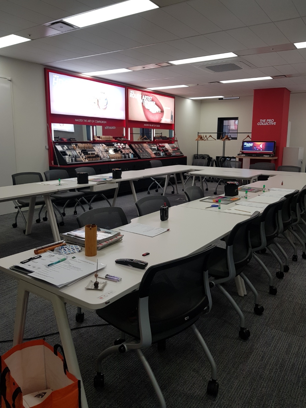 예술치료 자기성찰 돌봄 워크샵 진행 사진 2