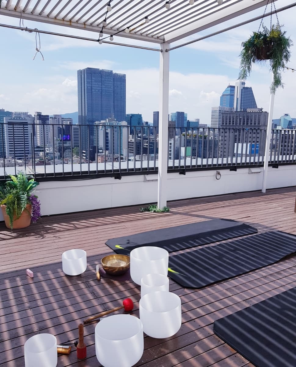 싱잉볼 힐링 명상 진행 사진 2