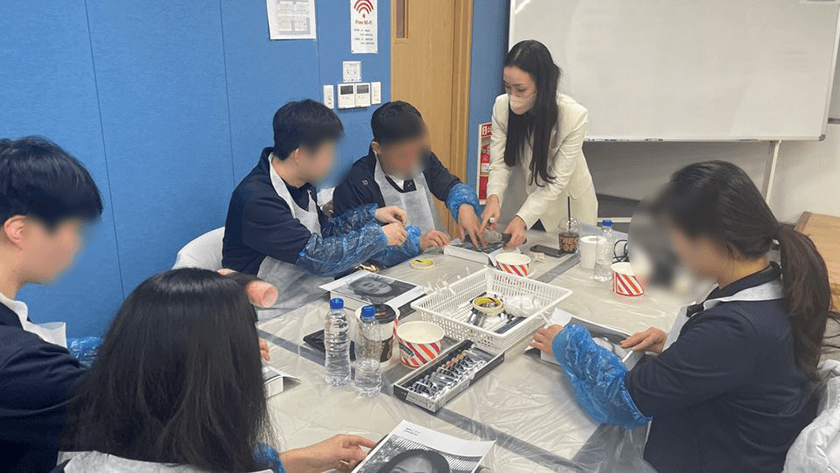 명화의 재해석 진행 사진 1