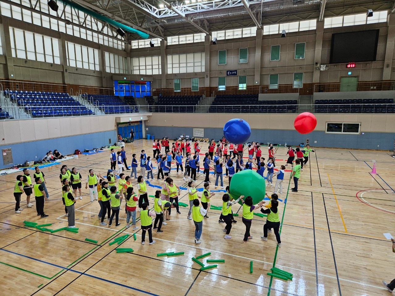 에어바운스 체육대회 진행 사진 2