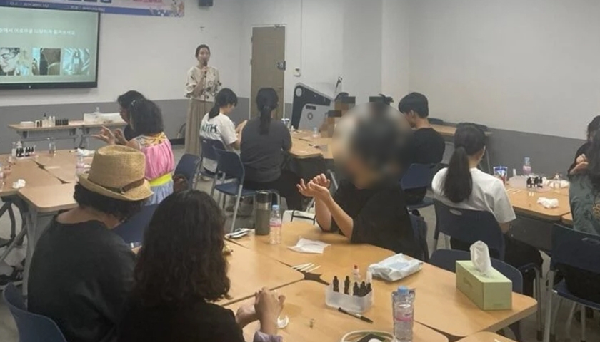 아로마 롤온과 마음챙김 싱잉볼명상 힐링테라피 진행 사진 3