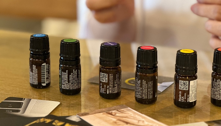 아로마 테라피와 블렌딩 티 진행 사진 2