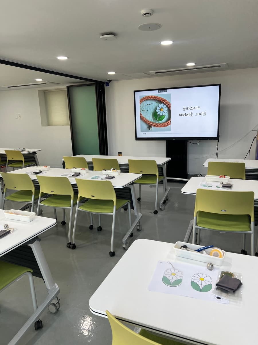 감성적인 울림, 글라스아트 도어벨 진행 사진 3