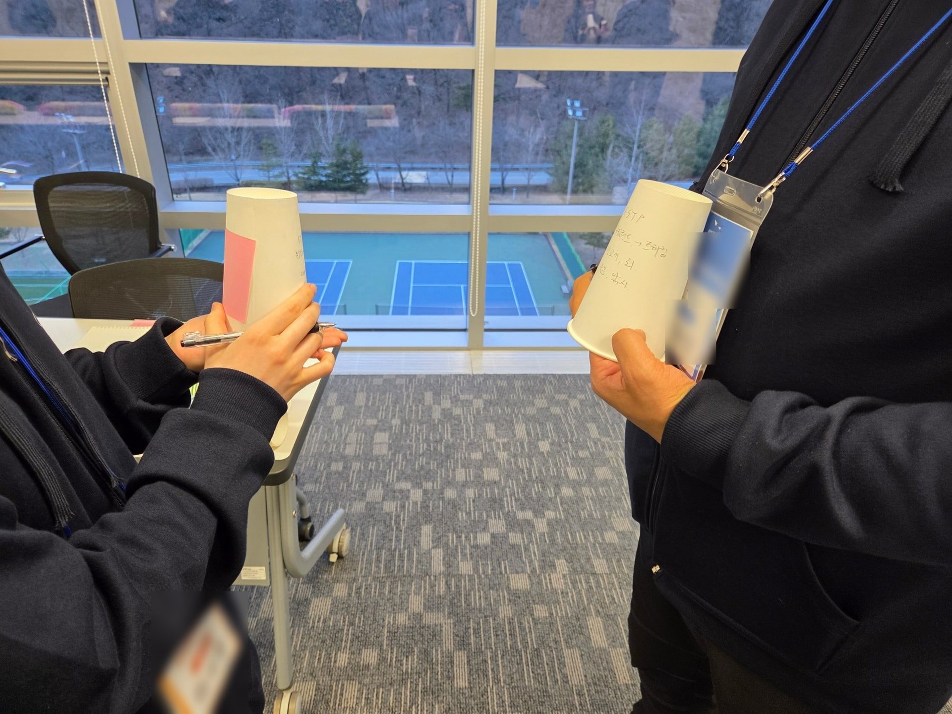 처음이라서 더 가까운 팀빌딩 진행 사진 1