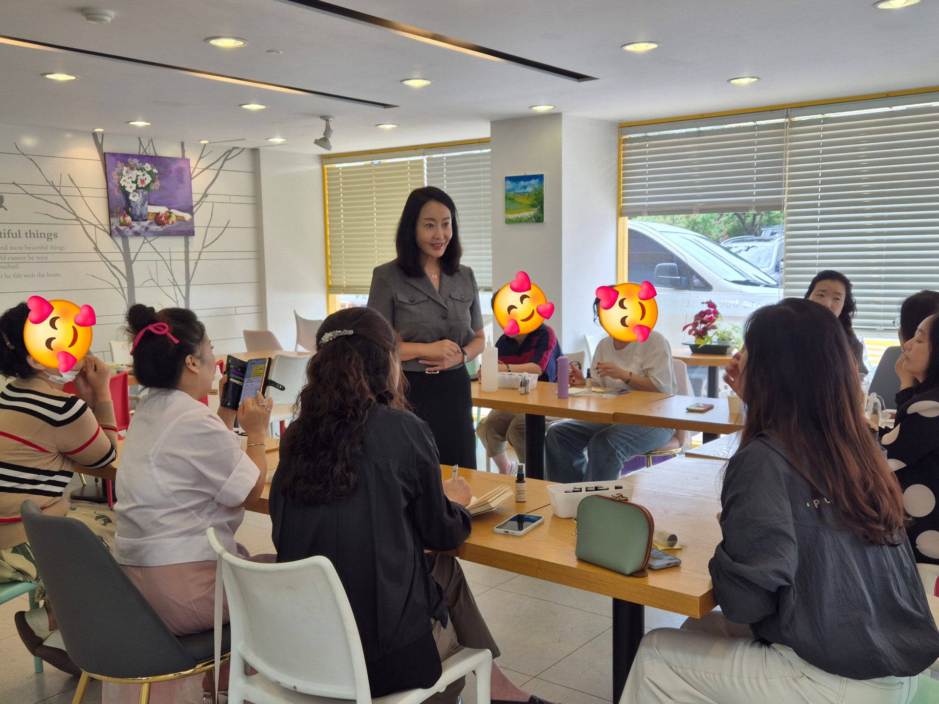 아로마 필로우 미스트와 릴렉싱 마사지 진행 사진 3