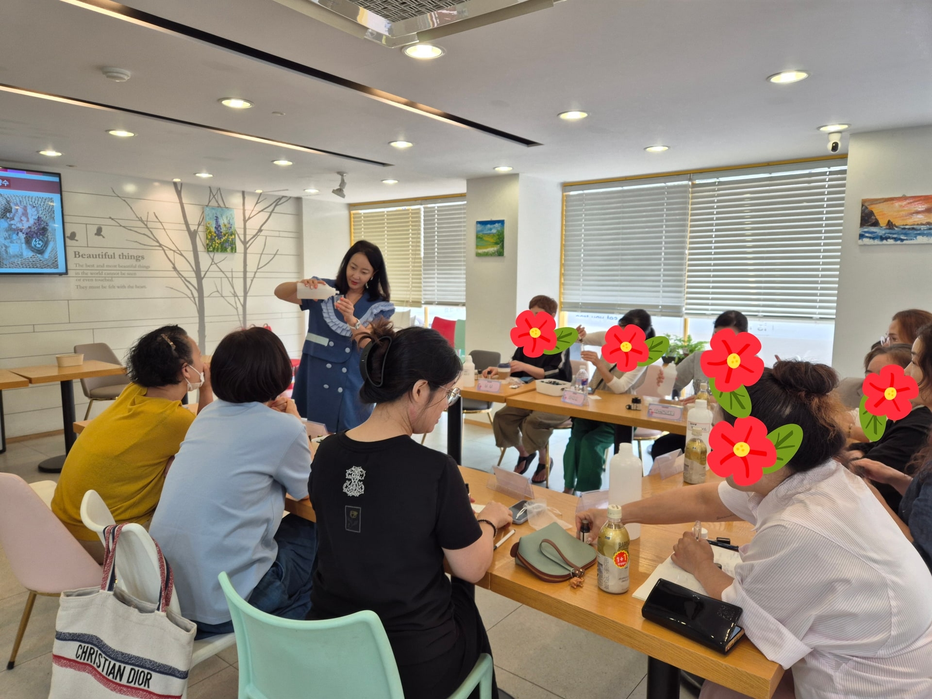 아로마 필로우 미스트와 릴렉싱 마사지 진행 사진 4