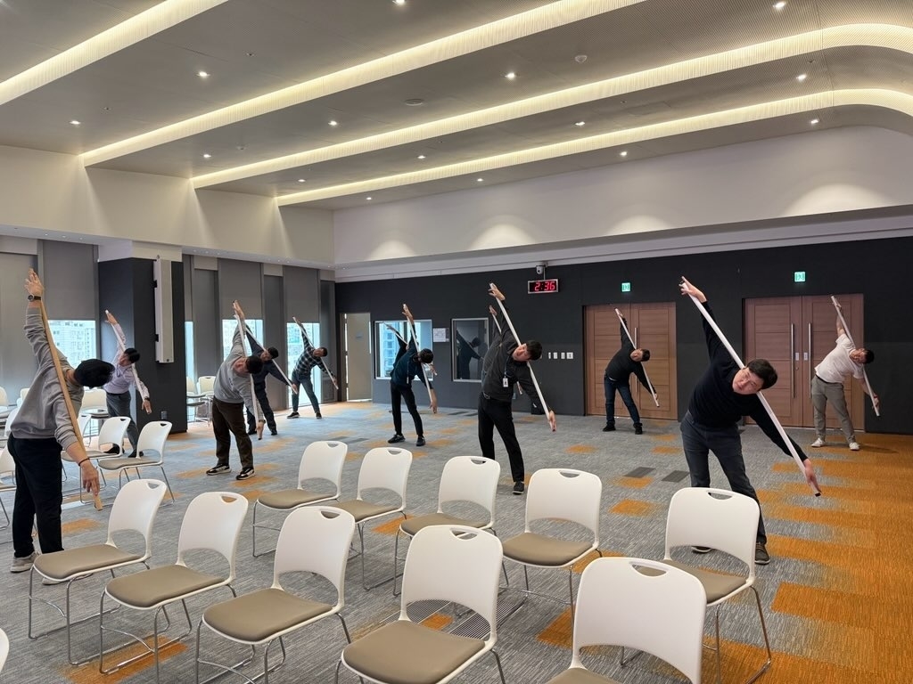 몸과 마음의 사용설명서, 소마틱스 고유감각 훈련 진행 사진 5