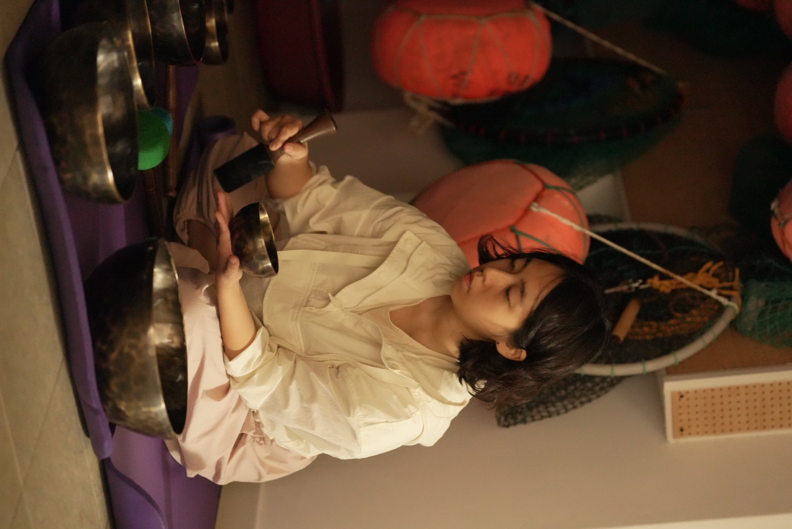 힐링 요가와 싱잉볼 명상 진행 사진 5