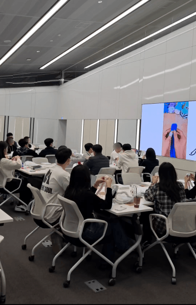 취향저격 힐링 클래스 모루 거울 꾸미기 원데이 클래스 진행 사진 10
