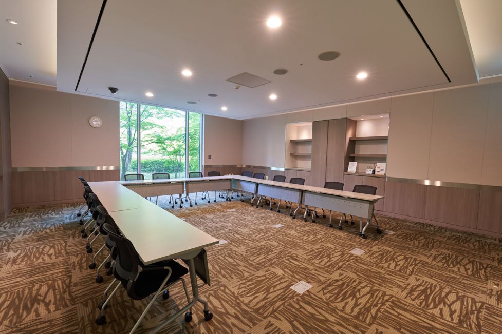 컨퍼런스 M (Conference M) 1