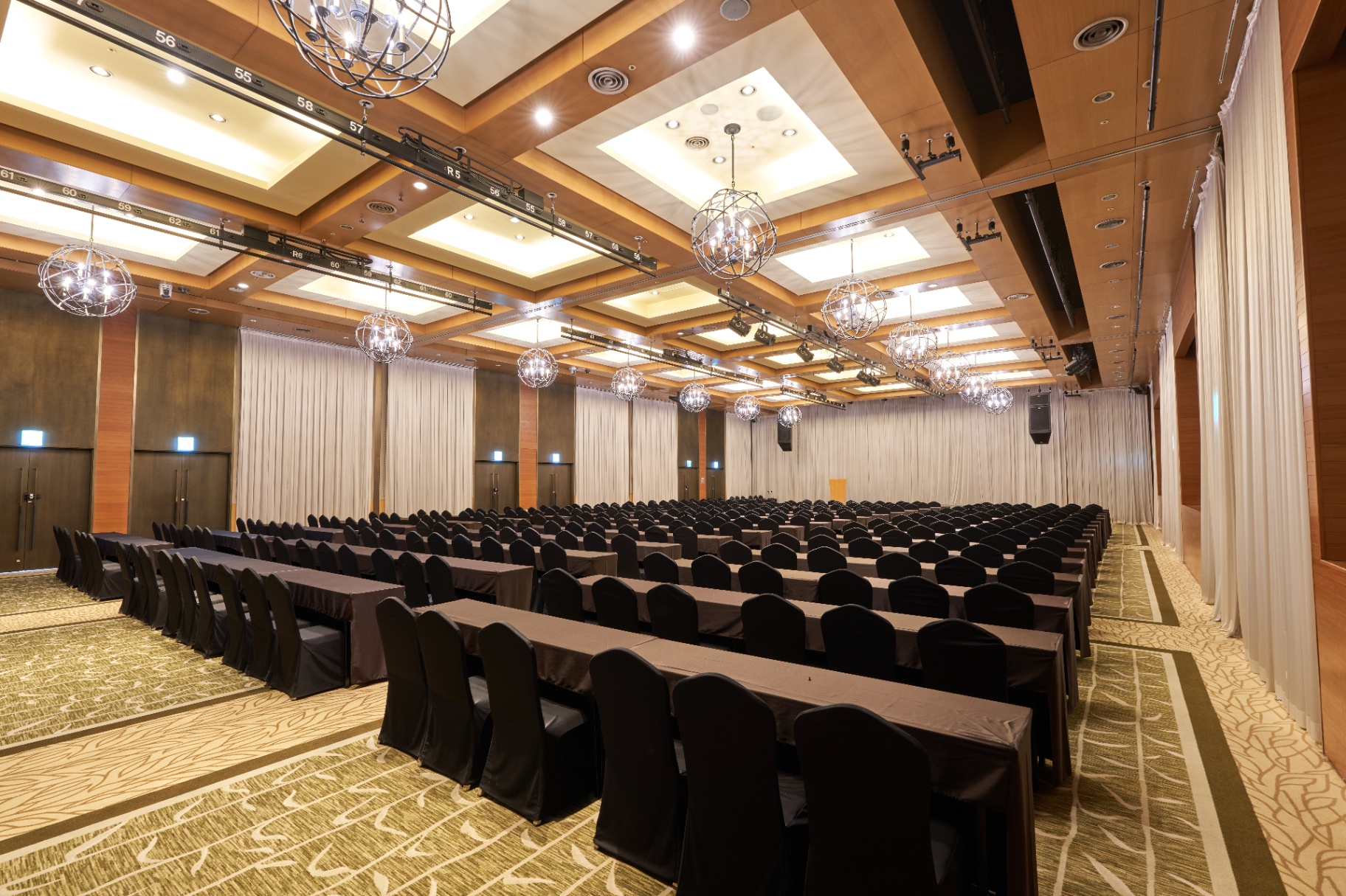 그랜드볼룸 (Grand Ballroom) 2